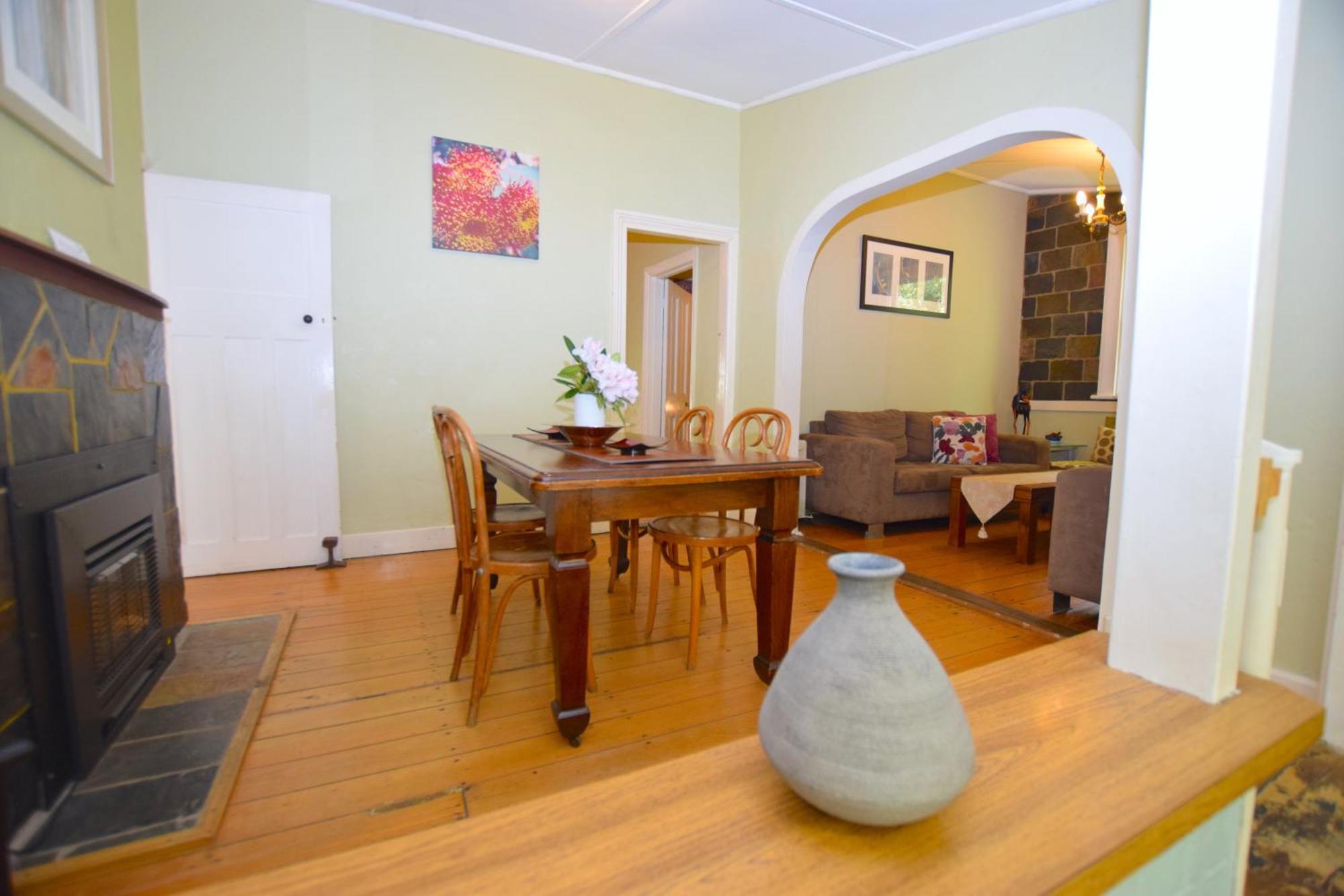 Waragil Cottage - Original Settler's Home Blackheath Exteriör bild